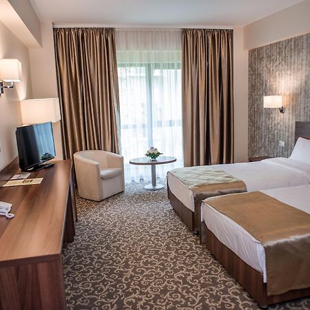 Hotel Arnia Iasi Luaran gambar