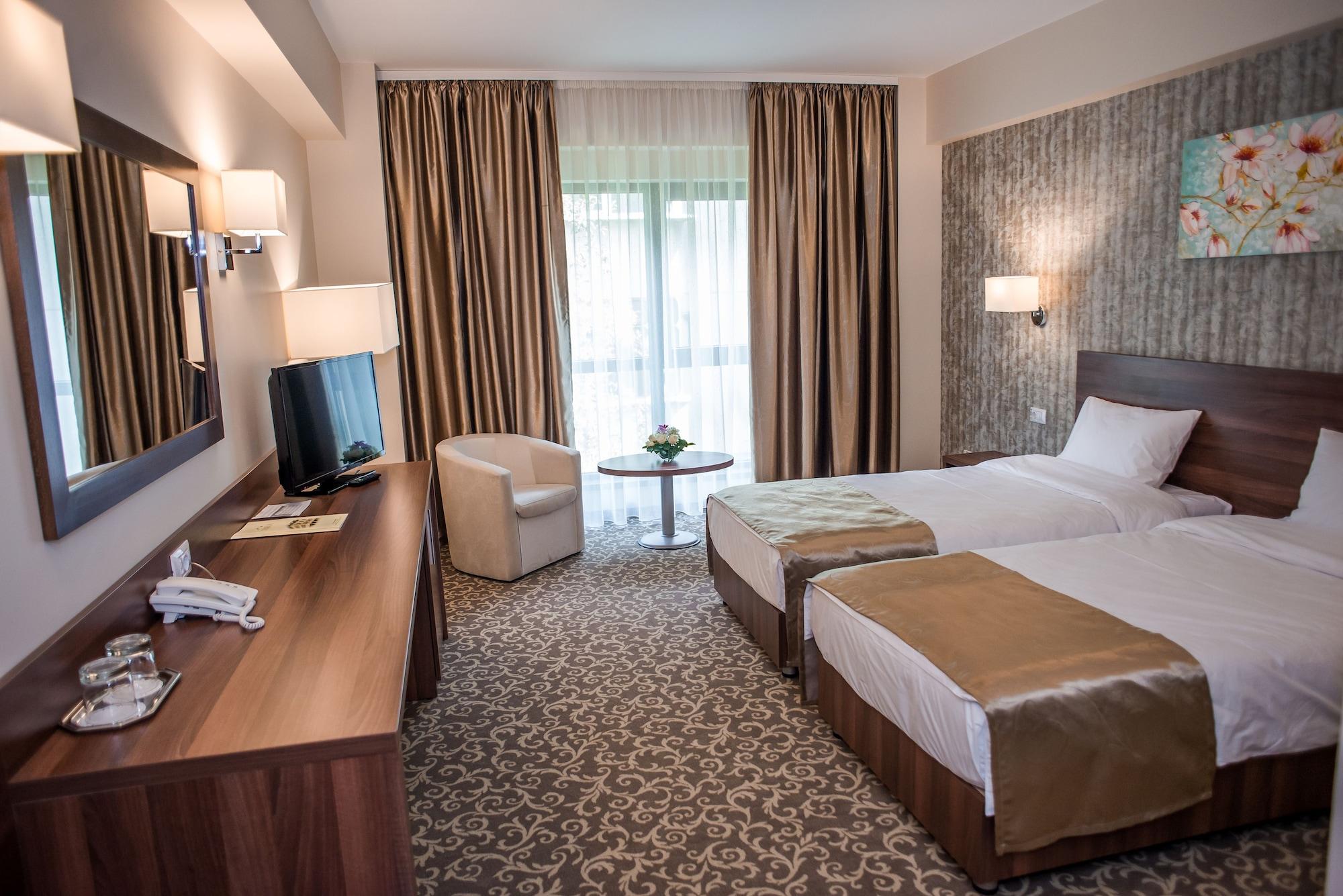 Hotel Arnia Iasi Luaran gambar