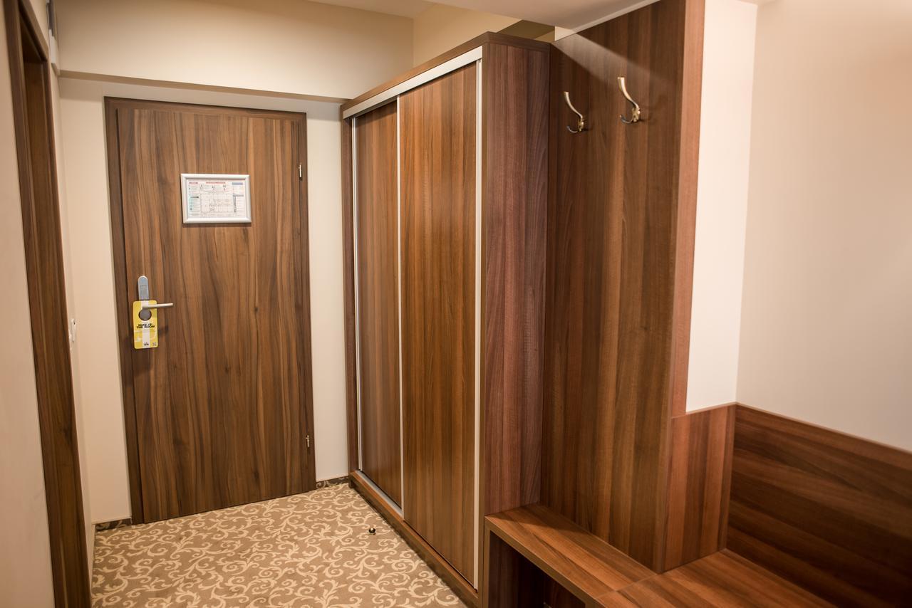 Hotel Arnia Iasi Luaran gambar